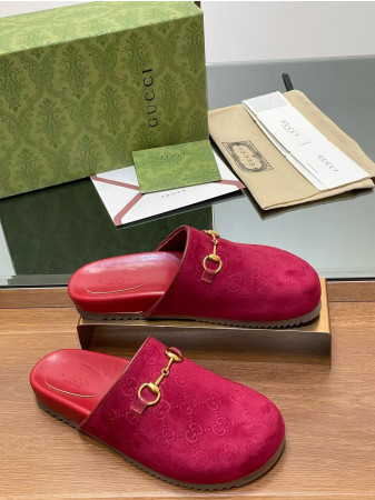 ua G*u*i slippers