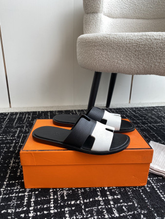 ua H**mes izmir sandal