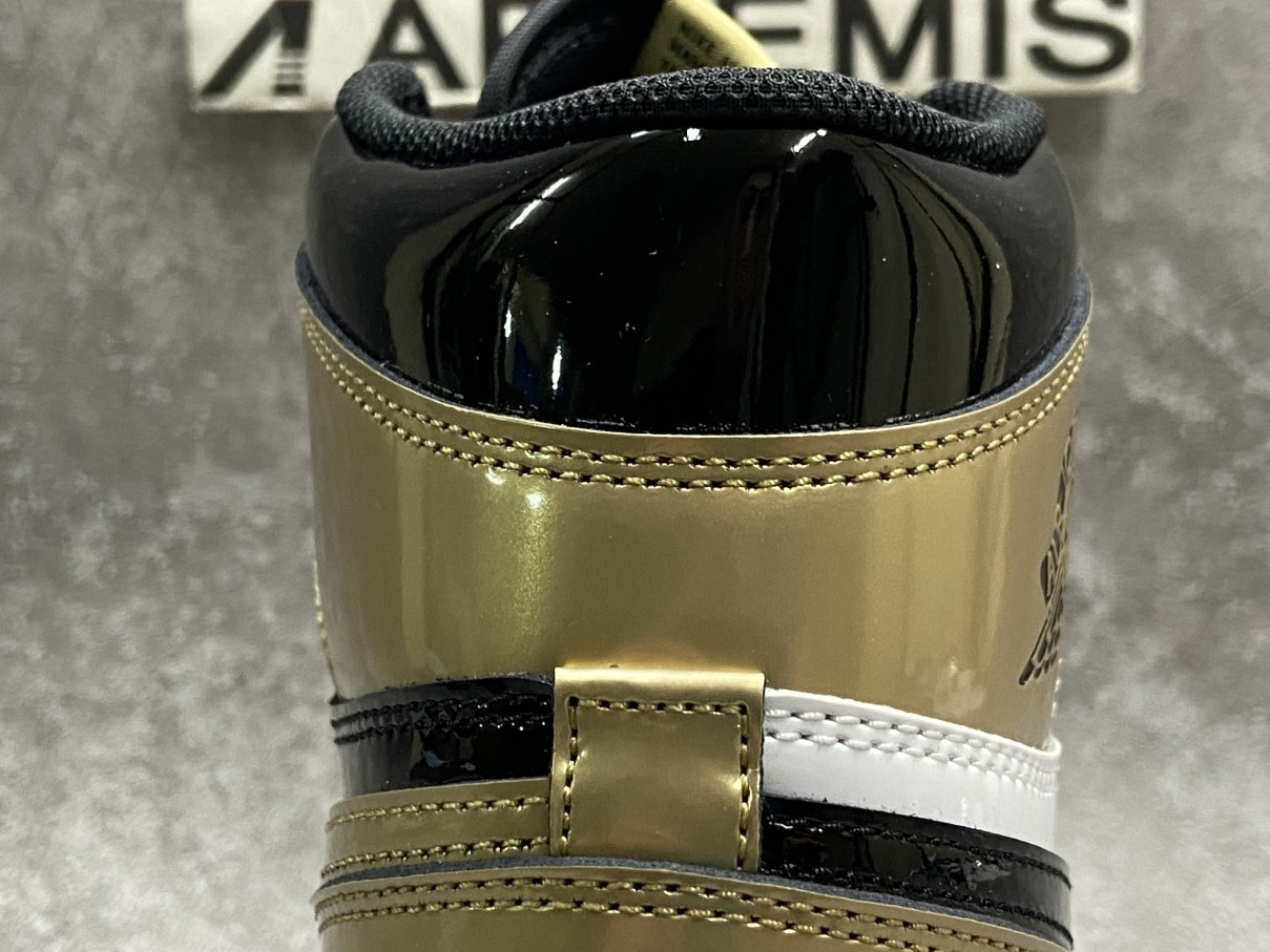 Air Jordan 1 Retro High NRG Patent Gold Toe