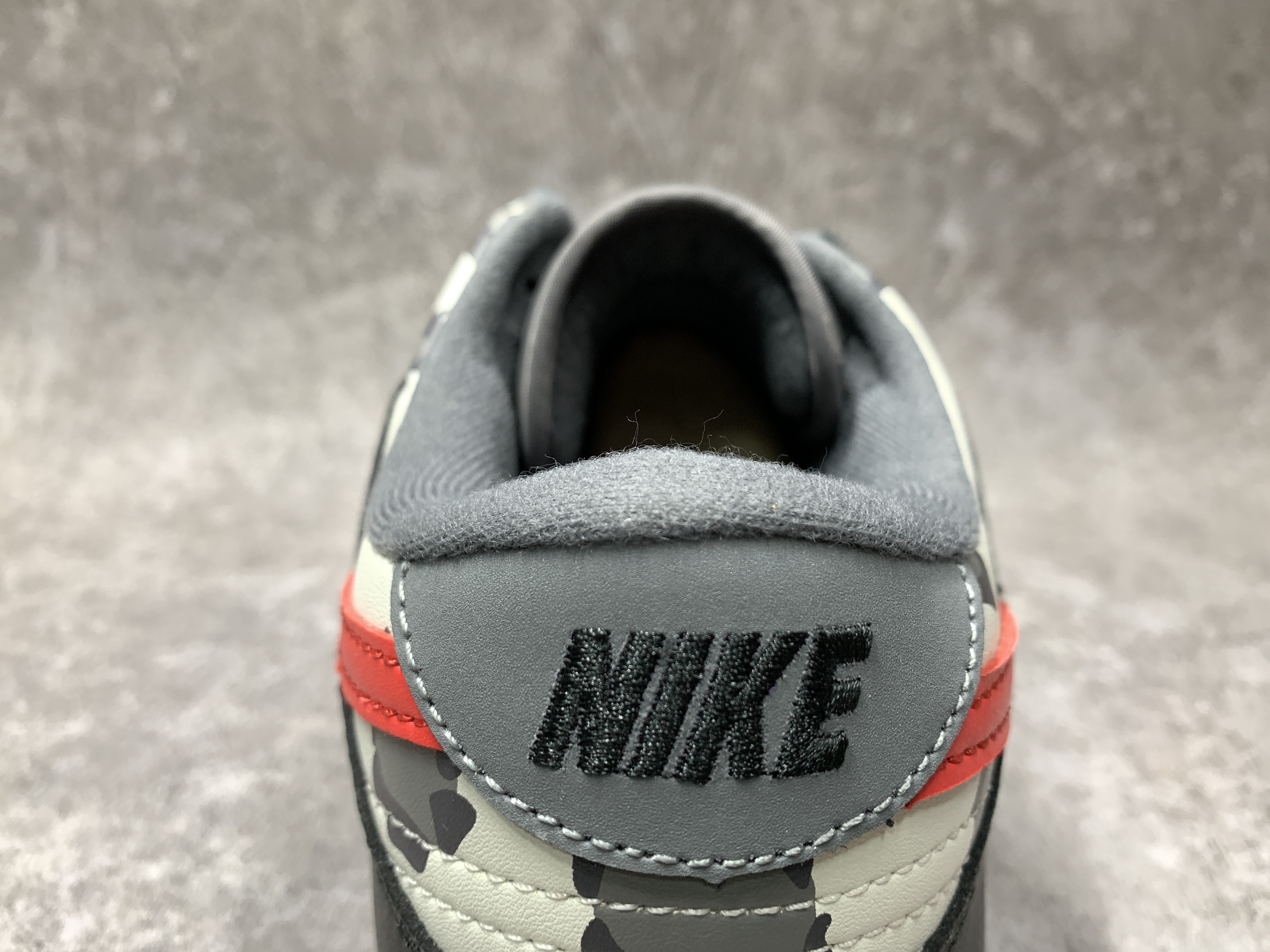 nike dunk sb low Gr*ffiti
