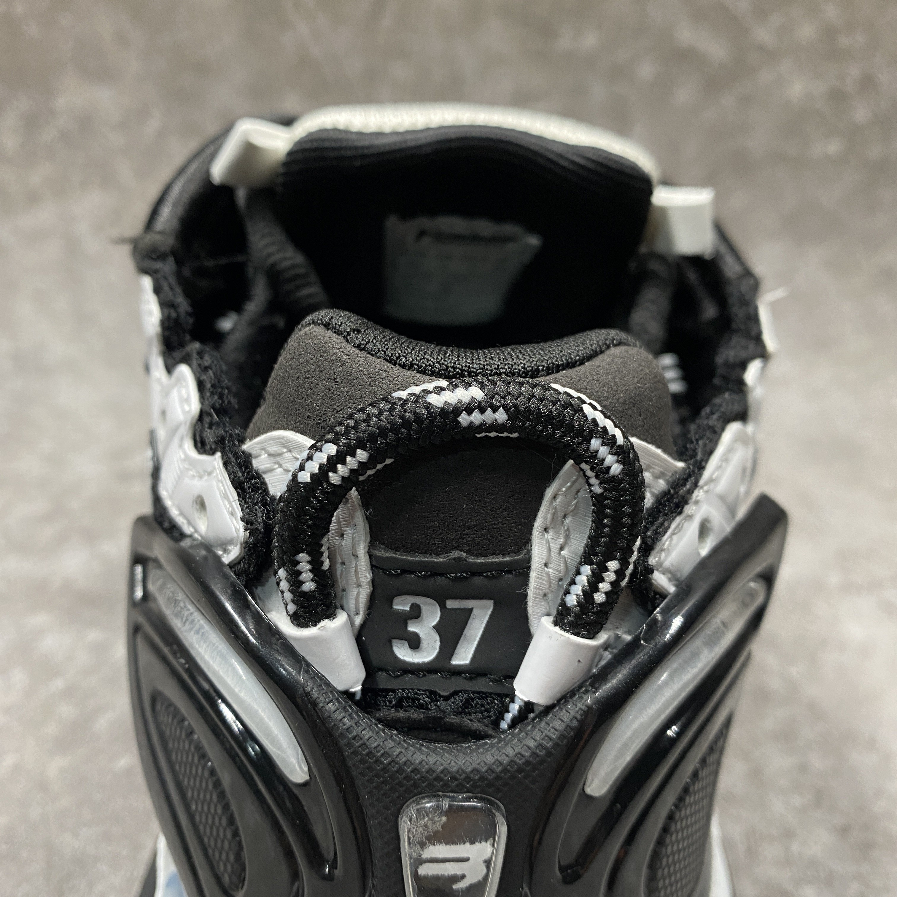 Balenciga Runner Sneaker Black White