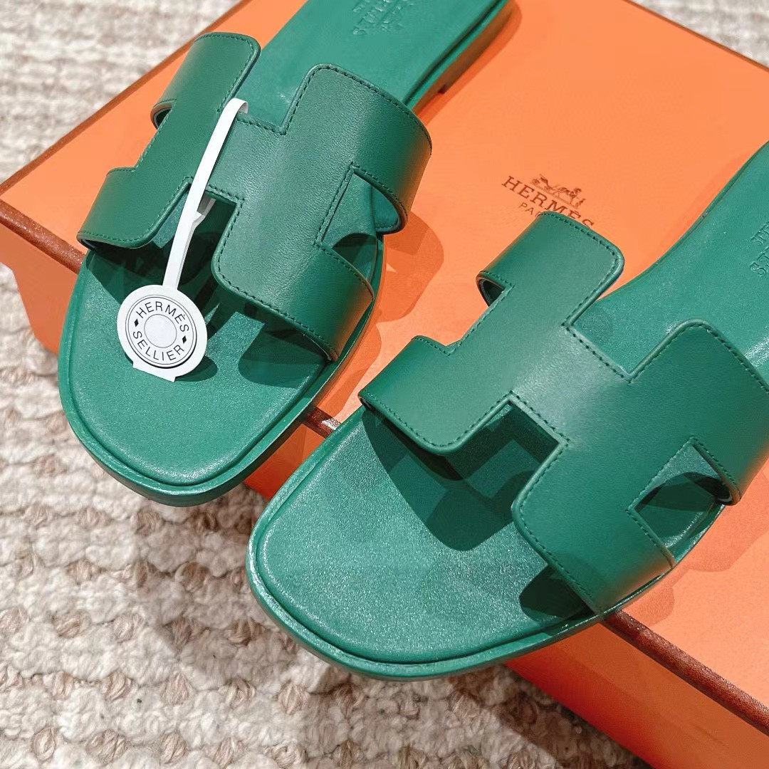 ua H**mes oran sandal