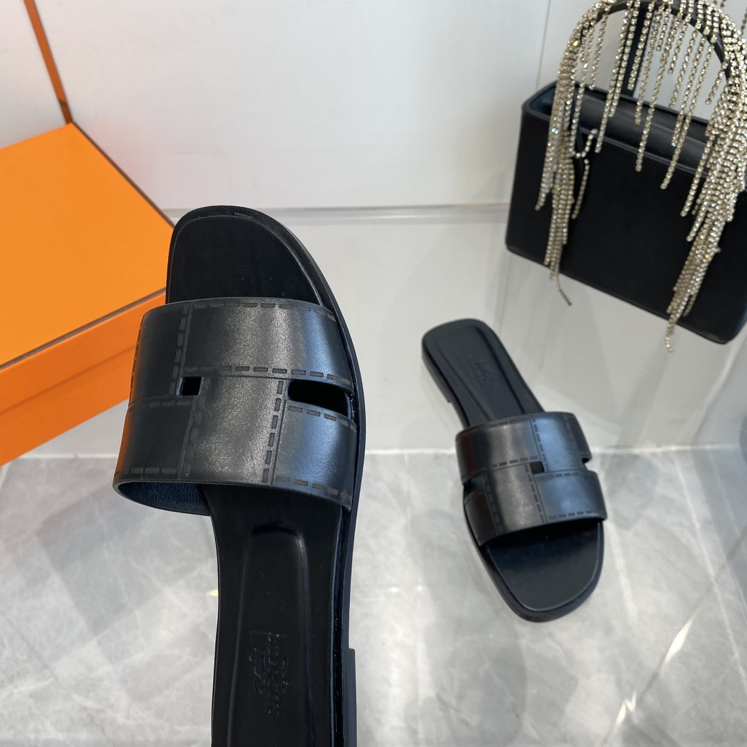 ua H**mes idioma sandal