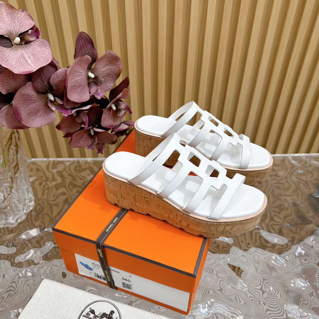ua H**mes isabella 30 sandal