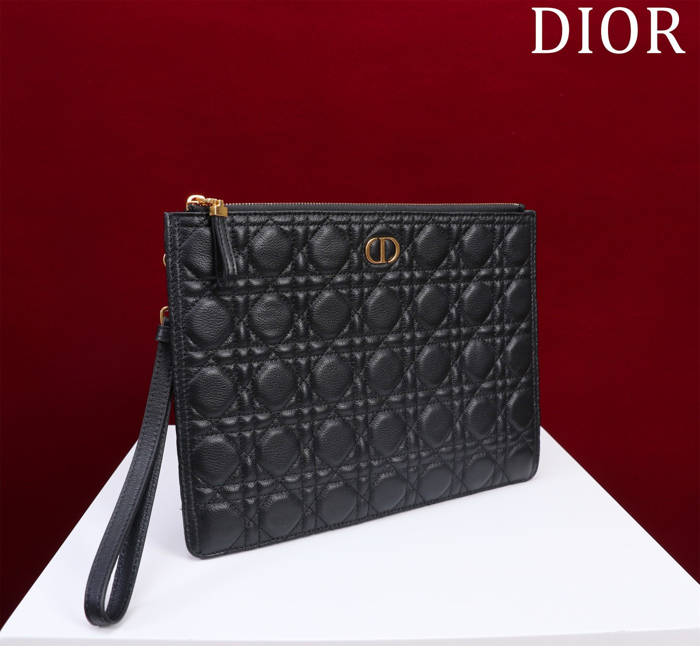 large D*or caro daily pouch 30 x 21.5 cm