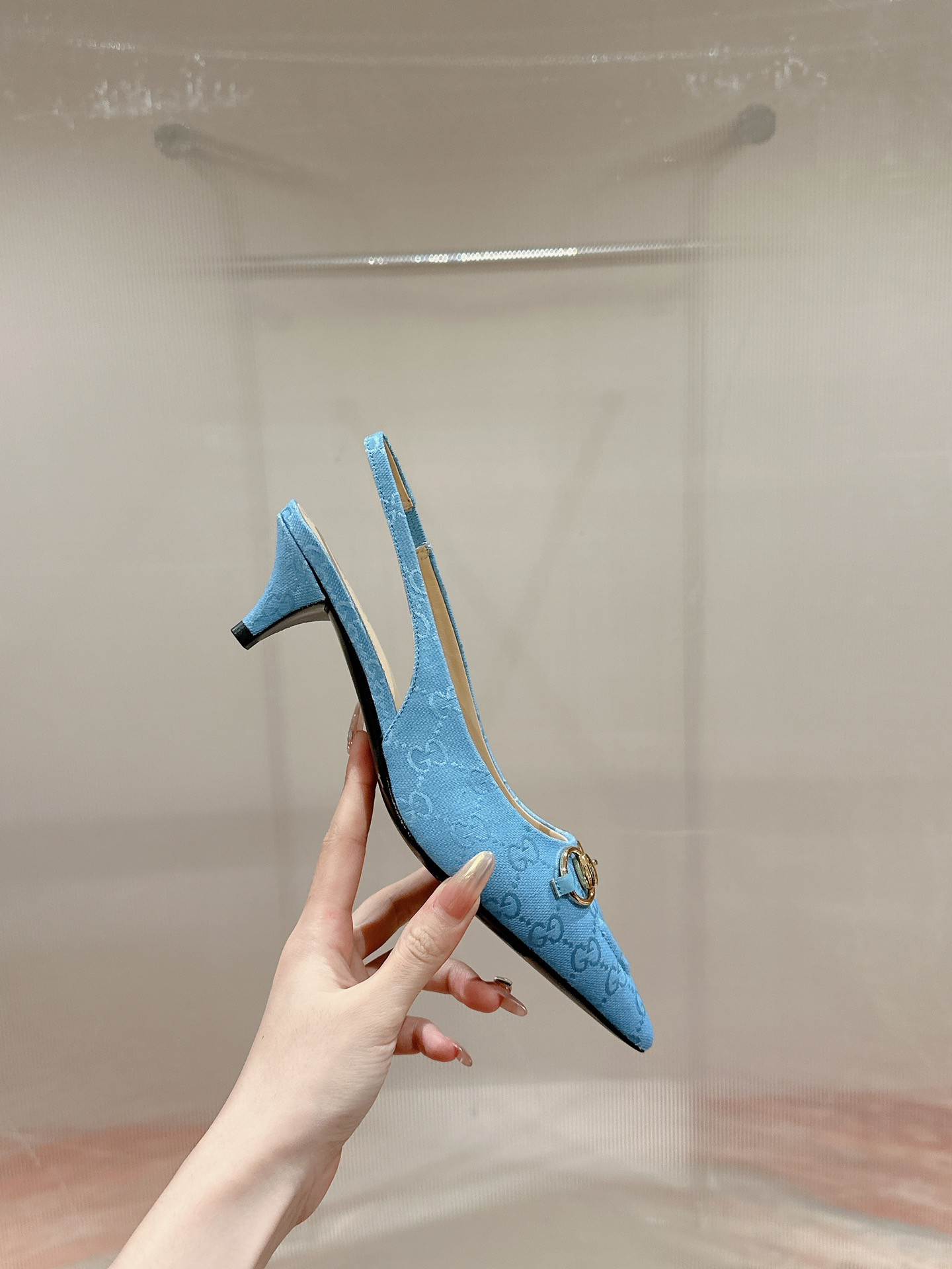 ua G*u*i horsebit slingback pump low heel