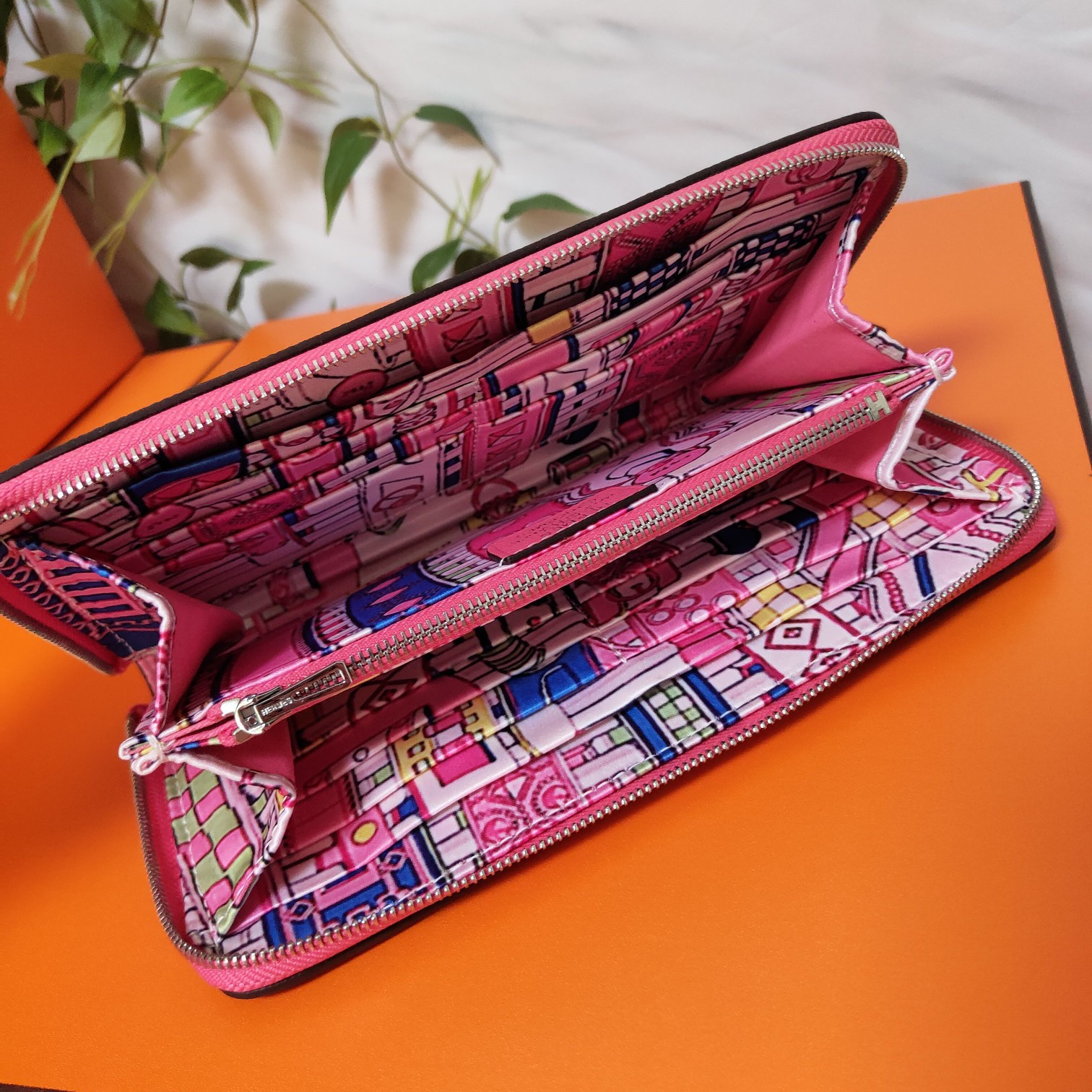 H**mes long wallet 20x11cm
