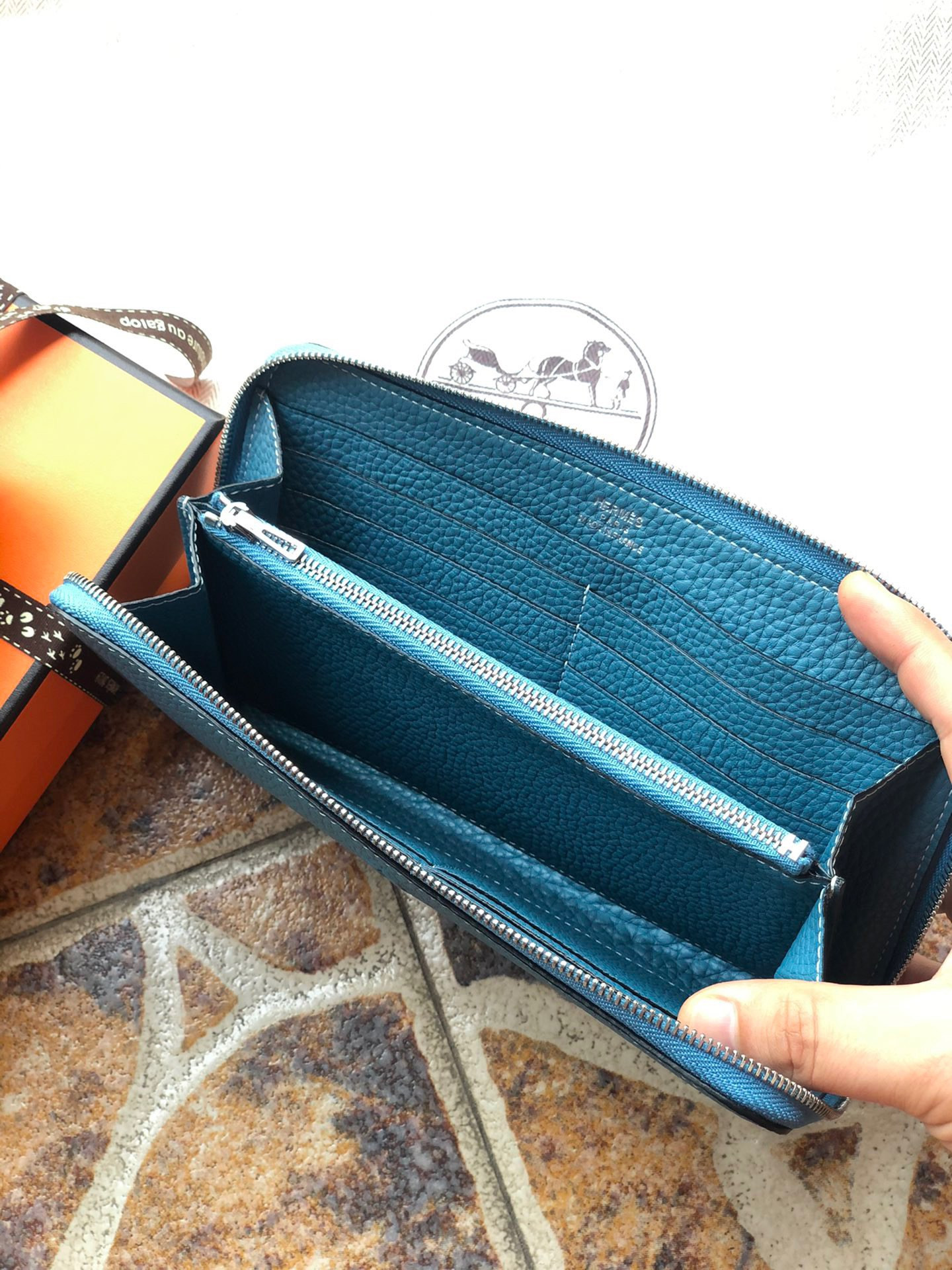 H**mes long wallet 20x11cm