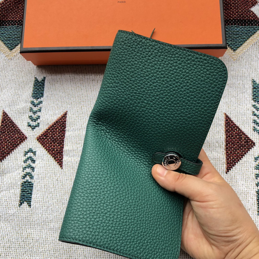 H**mes dogon duo wallet