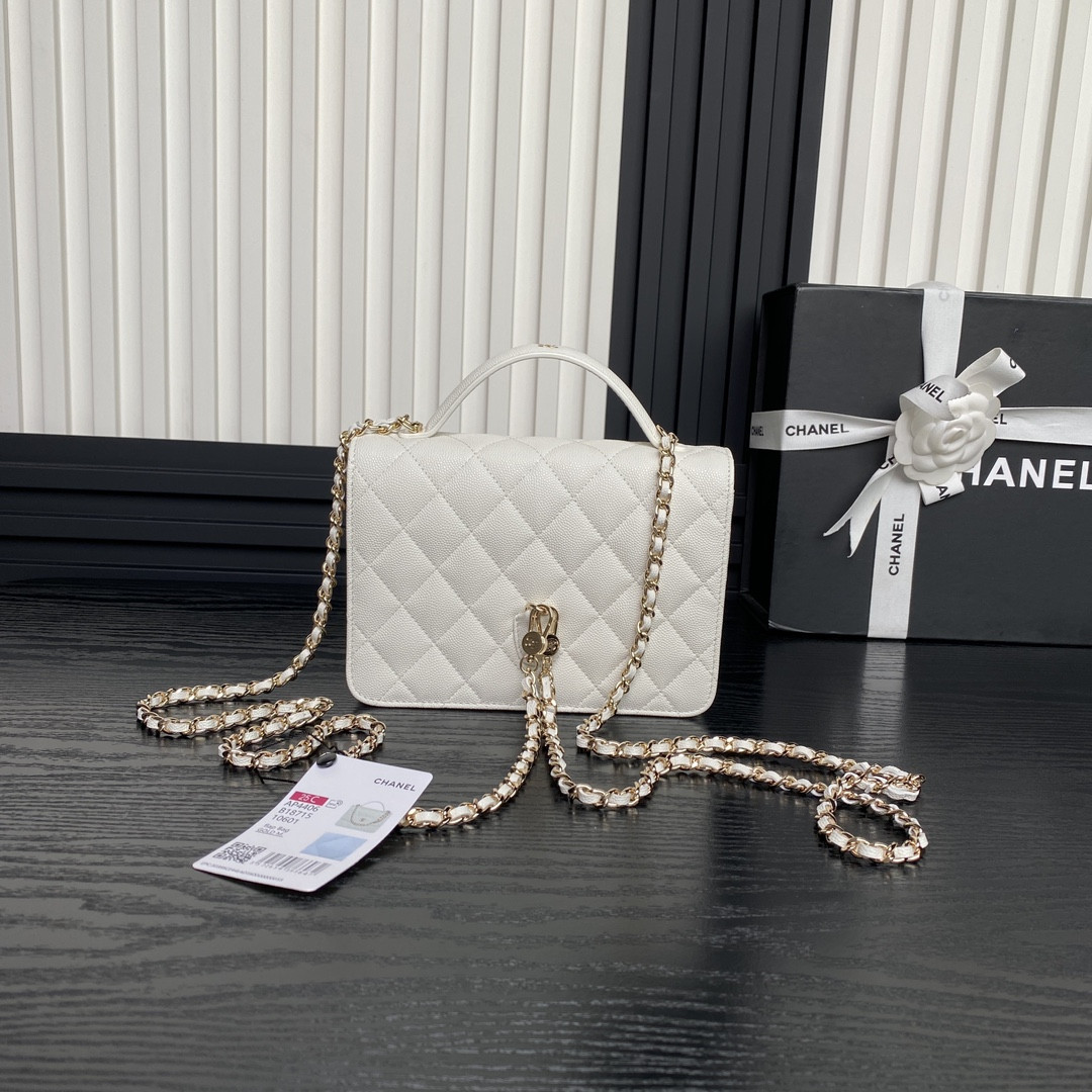 Ch*el 25c bags 14×18×3cm