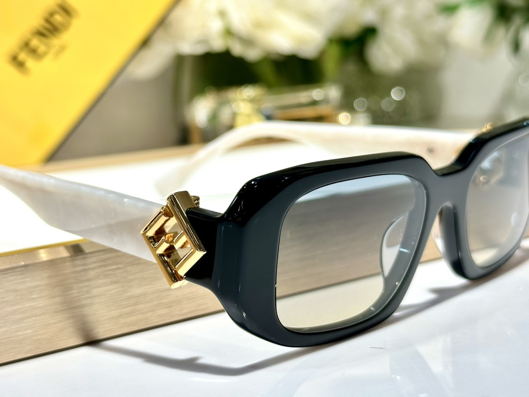 F**di glasses fe40151u 50-21-135